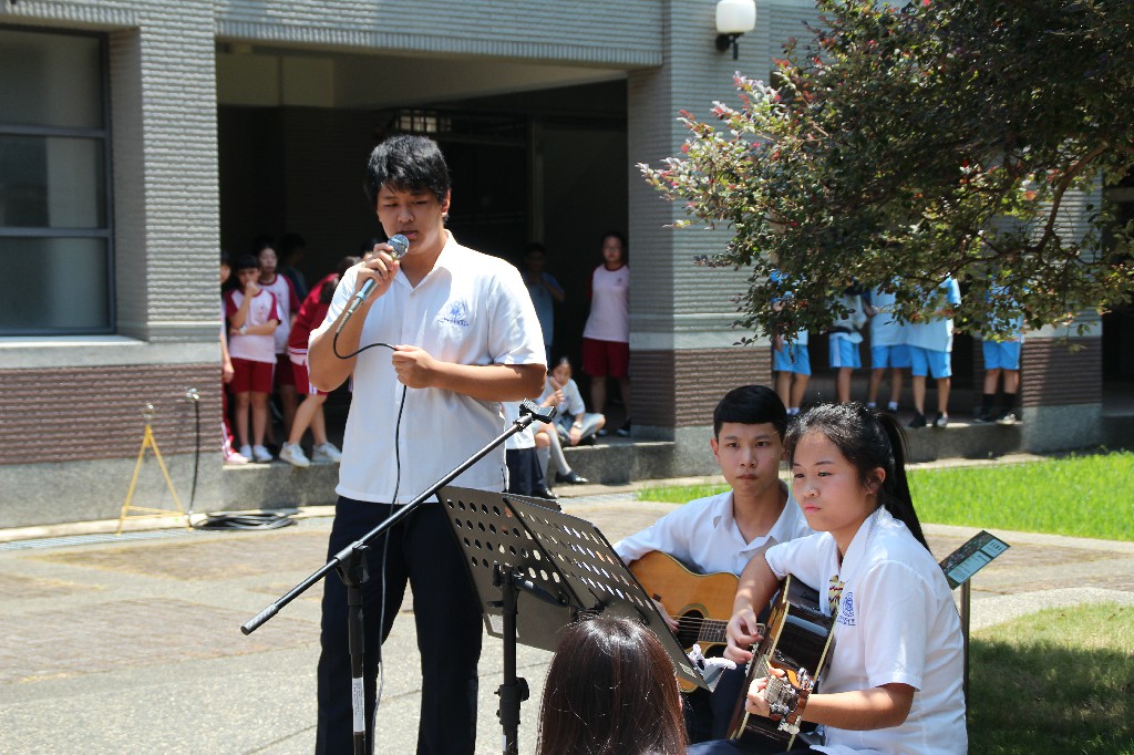 108學年度社團博覽會-民謠吉他社